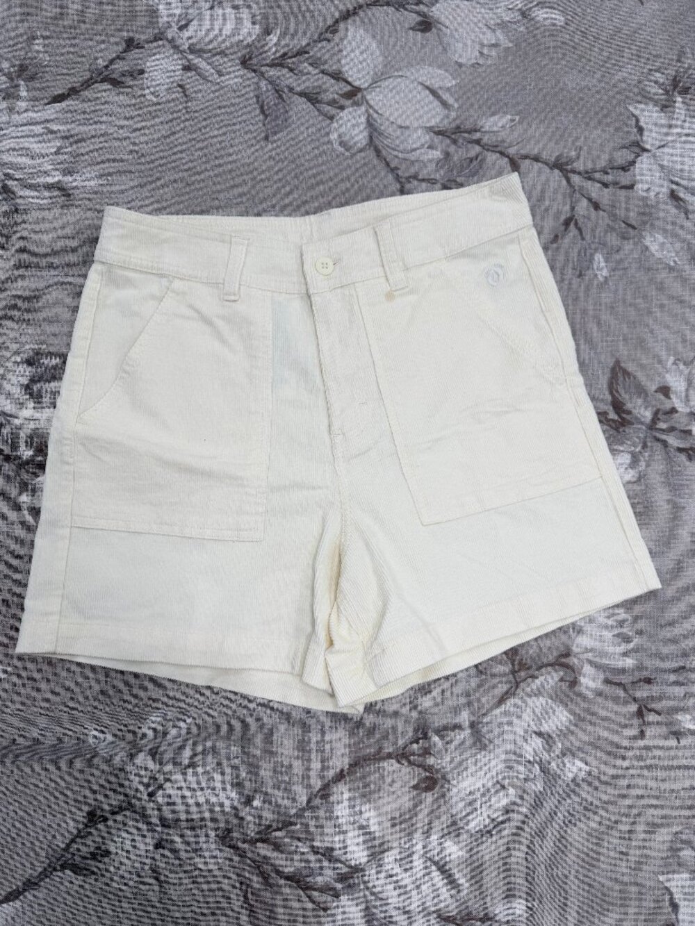 Hang Ten Corduroy Shorts Women’s 6 Ivory High Rise Retro Coastal Preppy